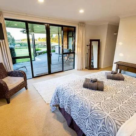 Heaven'S Rest B&B Pukekohe Exterior photo