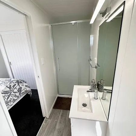 Heaven'S Rest B&B Pukekohe Room photo