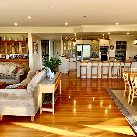 Heaven'S Rest B&B Pukekohe Exterior photo